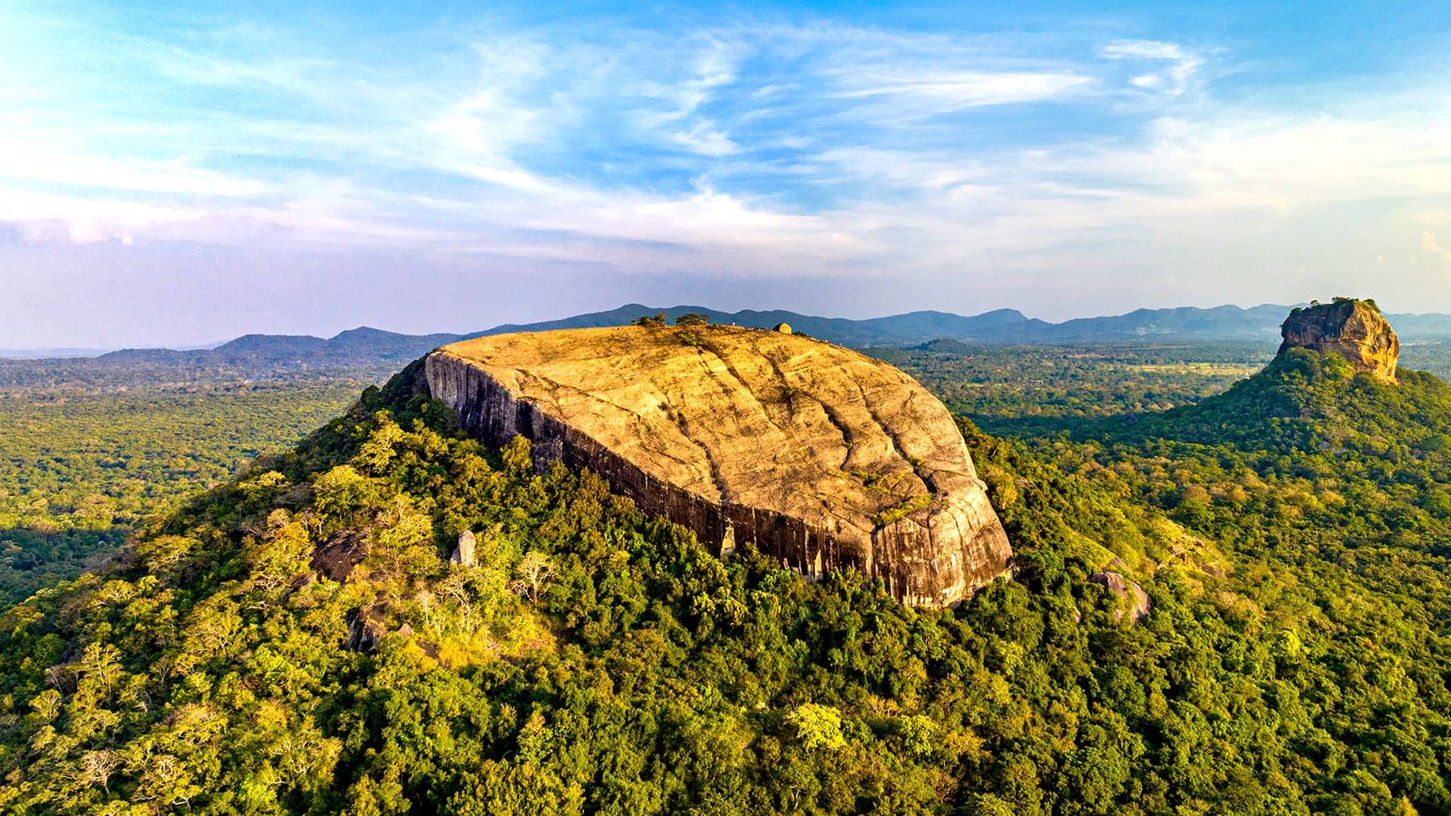 Pidurangala Rock Sunset Hike
